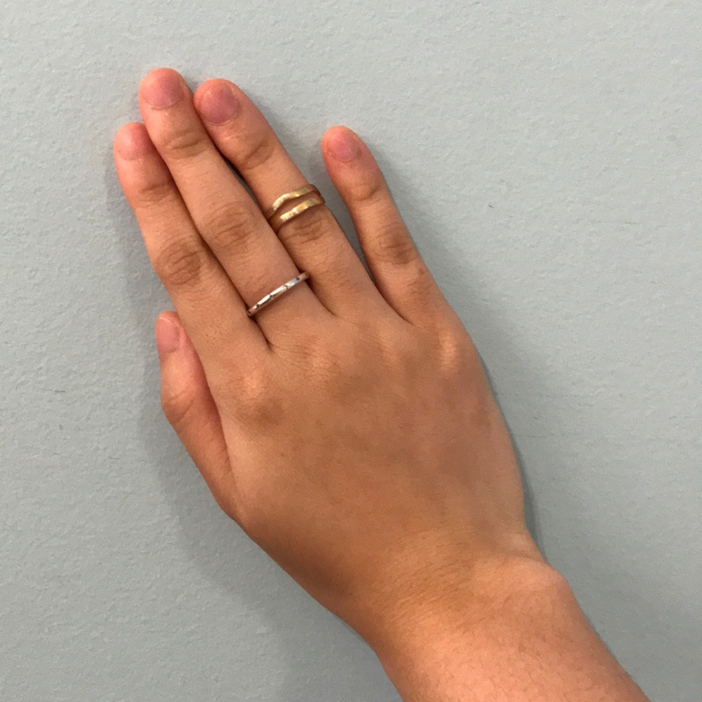 Gold ring - Picture 3 of 8